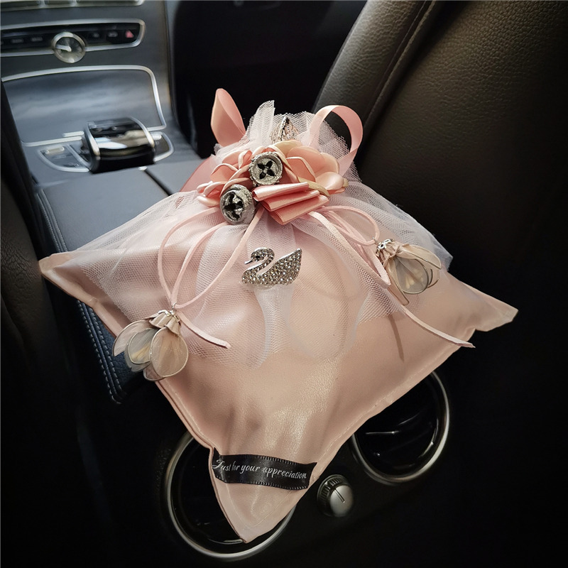 Car fragrant bag in car Deodorant Perfume Bag VEHICULAR CUTE INTERNET RED GODDESS BAMBOO CHARCOAL BAG HEM INTERIOR DECORATION IN CAR