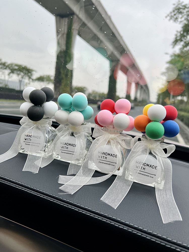Package with confession balloon small fresh car perfume seat girl new car to remove odor car interior decoration