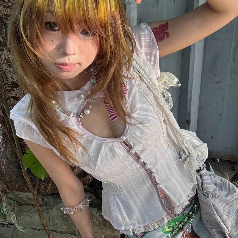 Nüwa Mizi Godisgirl Original Design Hollow Pleated Edge Lace Sweet Dreamy Style Short-Sleeved Top