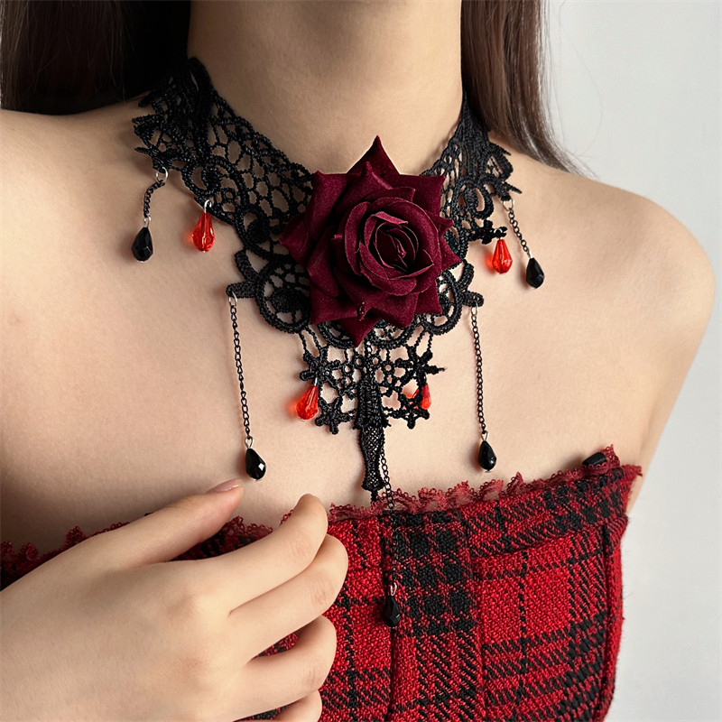 Dark gothic style lace rose flower choker neck accessory necklace women's necklace jewelry with a high-end feel