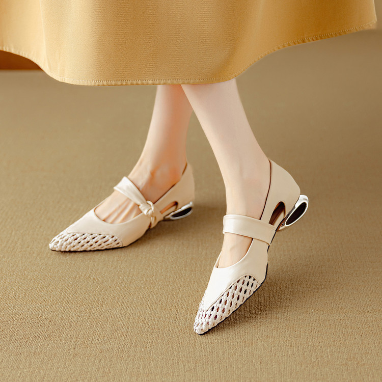 Italy丨Pdana Thick Heel 3cm ⭐ French Pointed Toe Elegant Fashion Sandals for Women Summer Genuine Leather Clogs Italy丨Pdana Thick Heel 3cm ⭐ French Pointed Toe Elegant Fashion Sandals for Women Summer Genuine Leather Clogs