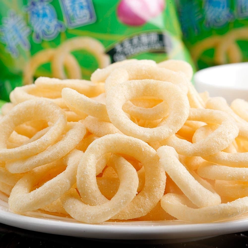 Хорошие картофельные чипсы, лук, полная драматическая кулинарная закуска с закусками для закуски детской большой подарочный пакет