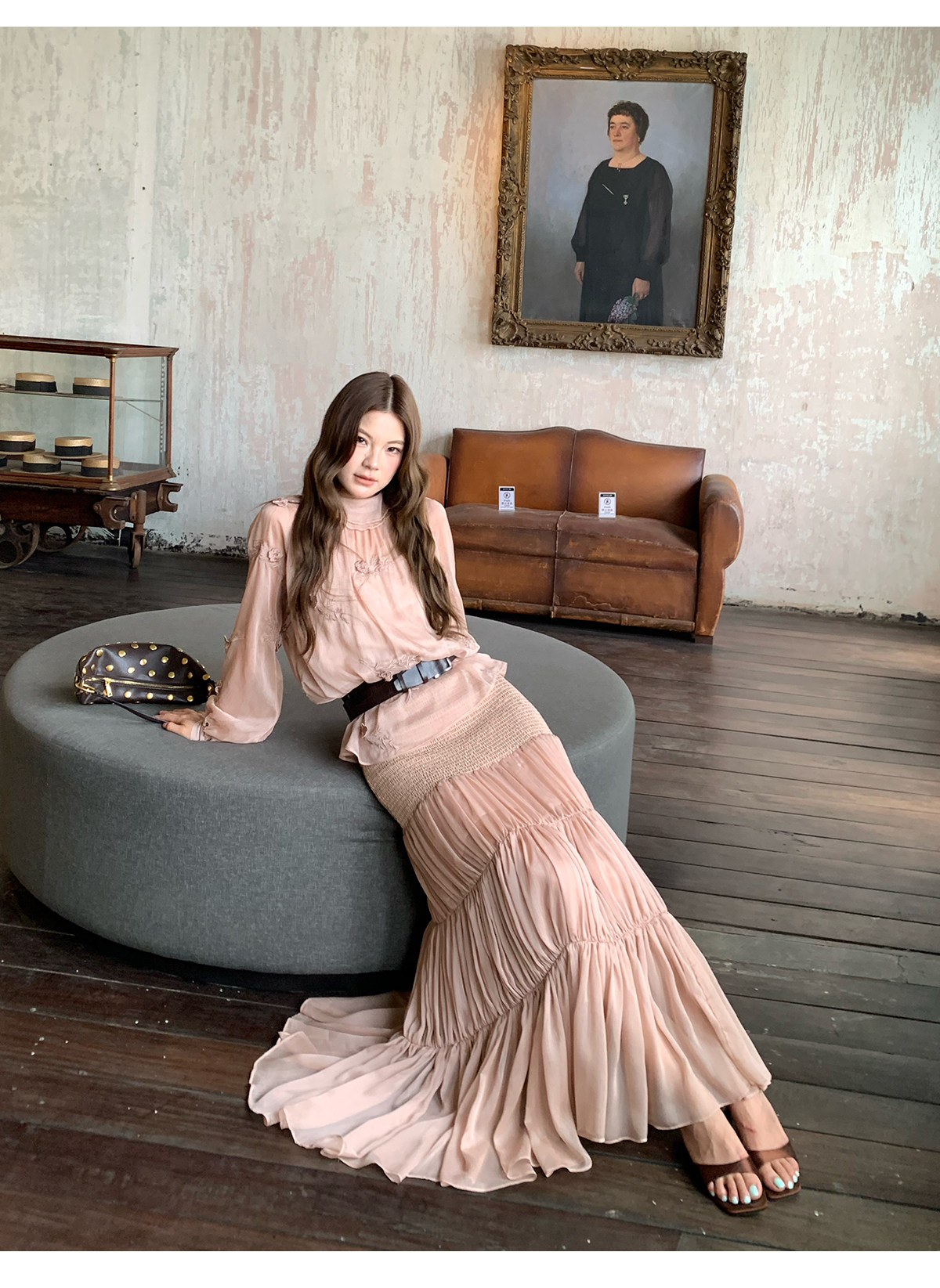 马儿MAR Рубашка с объемной вышивкой длинный рукав с приталенной плиссированной длинной юбкой элегантный костюм для женщин