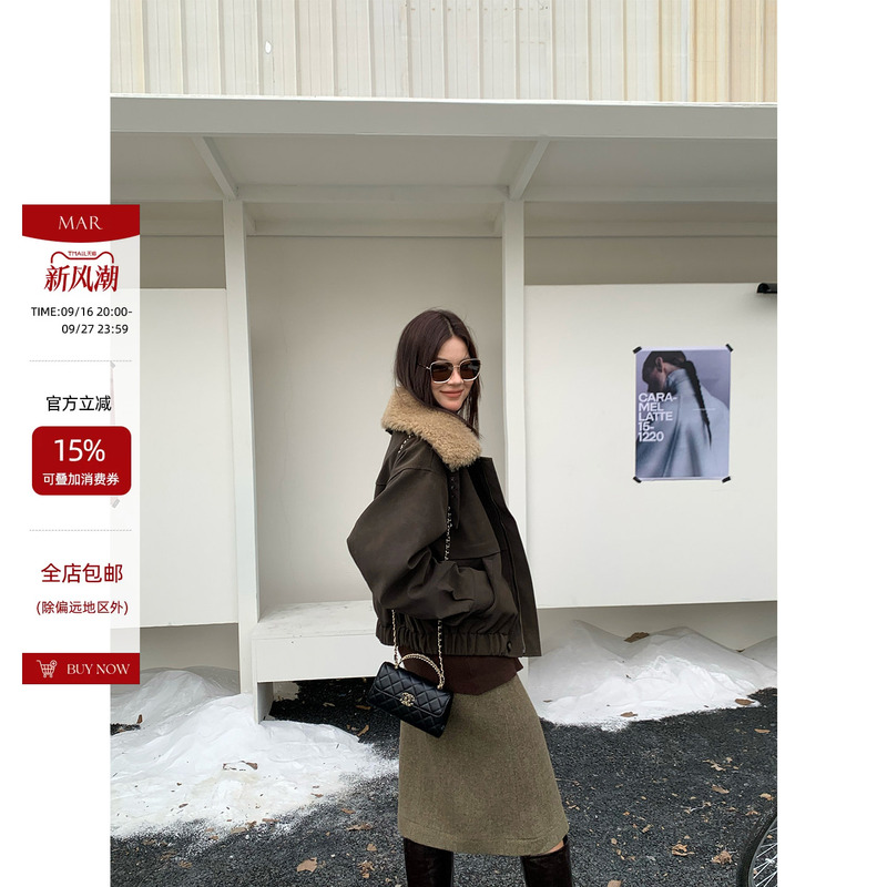 Mar Autumn/Winter New Vintage Design Detachable Fur Collar Padded Thickened Pu Leather Jacket for Women, Windproof and Warm Mar Autumn/Winter New Vintage Design Detachable Fur Collar Padded Thickened Pu Leather Jacket for Women, Windproof and Warm