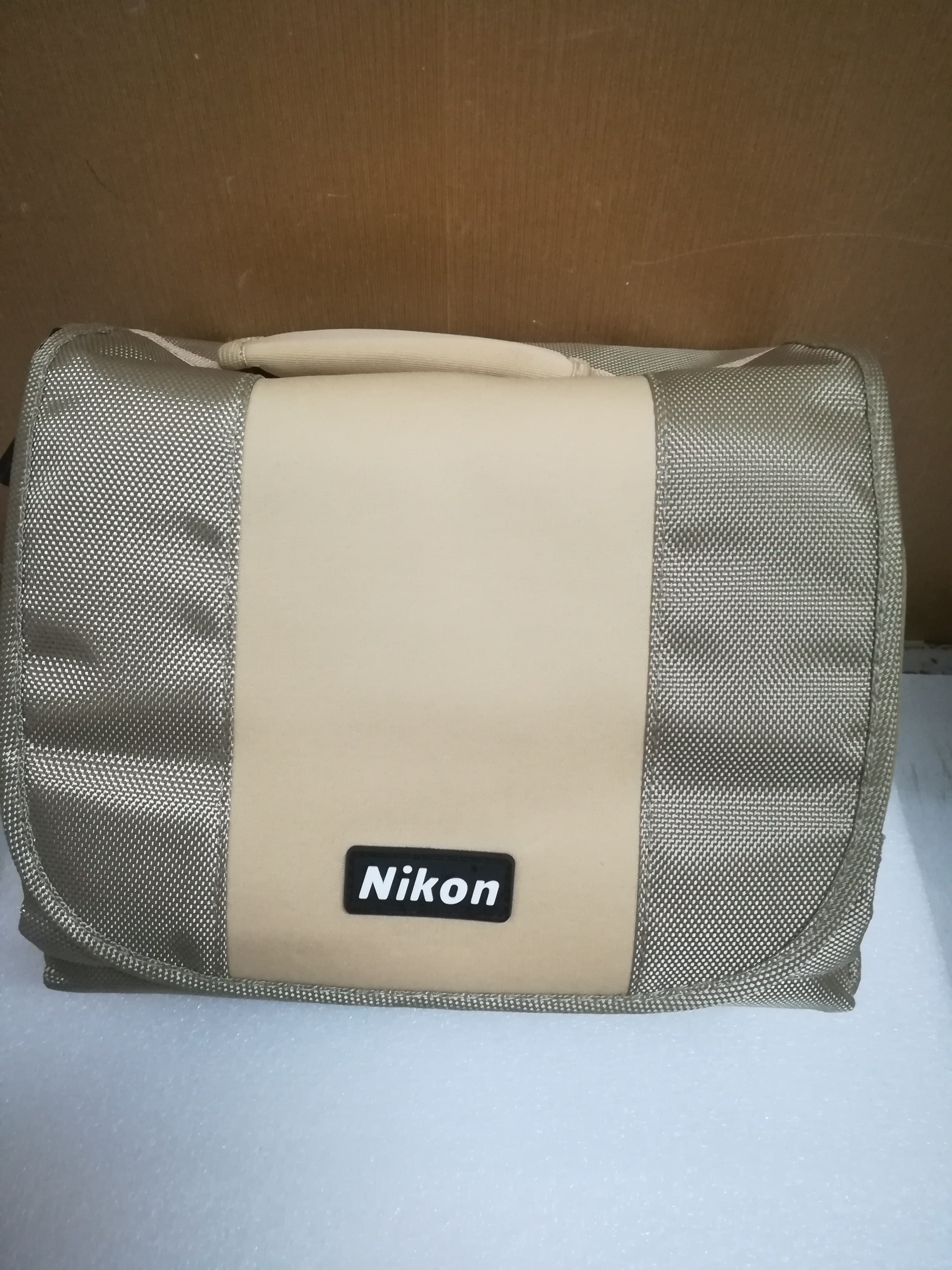 Quà tặng của Nikon Túi lưu trữ kỹ thuật số thứ 10 làm nổi bật Coaster Máy ảnh siêu nhỏ Nikon SLR Micro Camera - Lưu trữ cho sản phẩm kỹ thuật số túi đựng galaxy buds