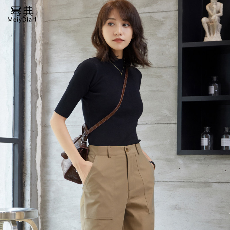 Black sanitary coat woman half high collar internal hitch base sweater Korean version short heart machine cover headliner sweatshirt sweaters