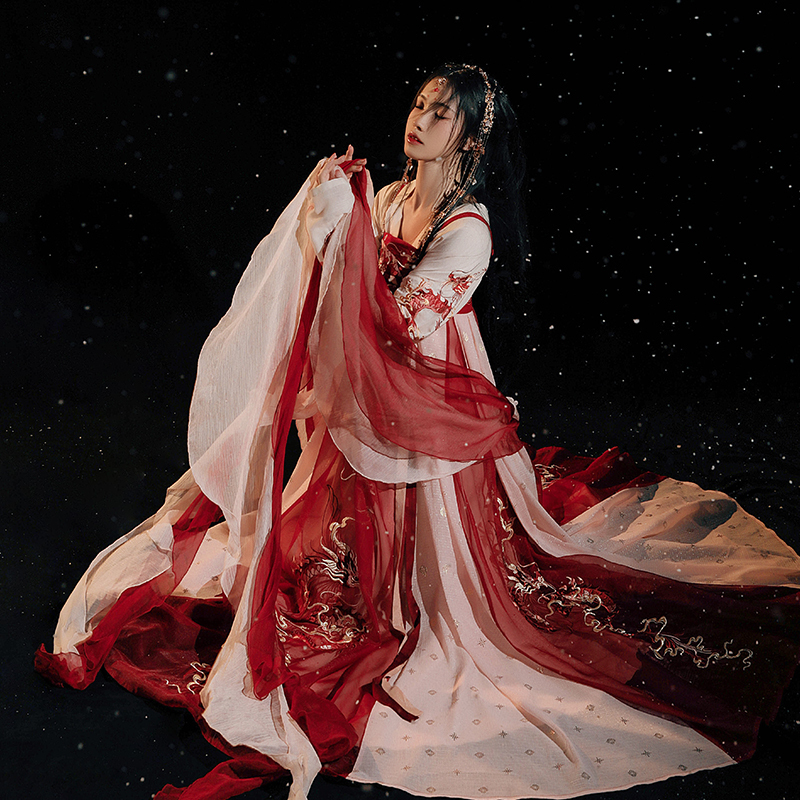 Han Shang Hua Lian Longmu Gui Original Tang-Style Hanfu Replica with Nearly 8m Large Dragon-Patterned Heavy Embroidery on the Chest-Length Split Skirt
