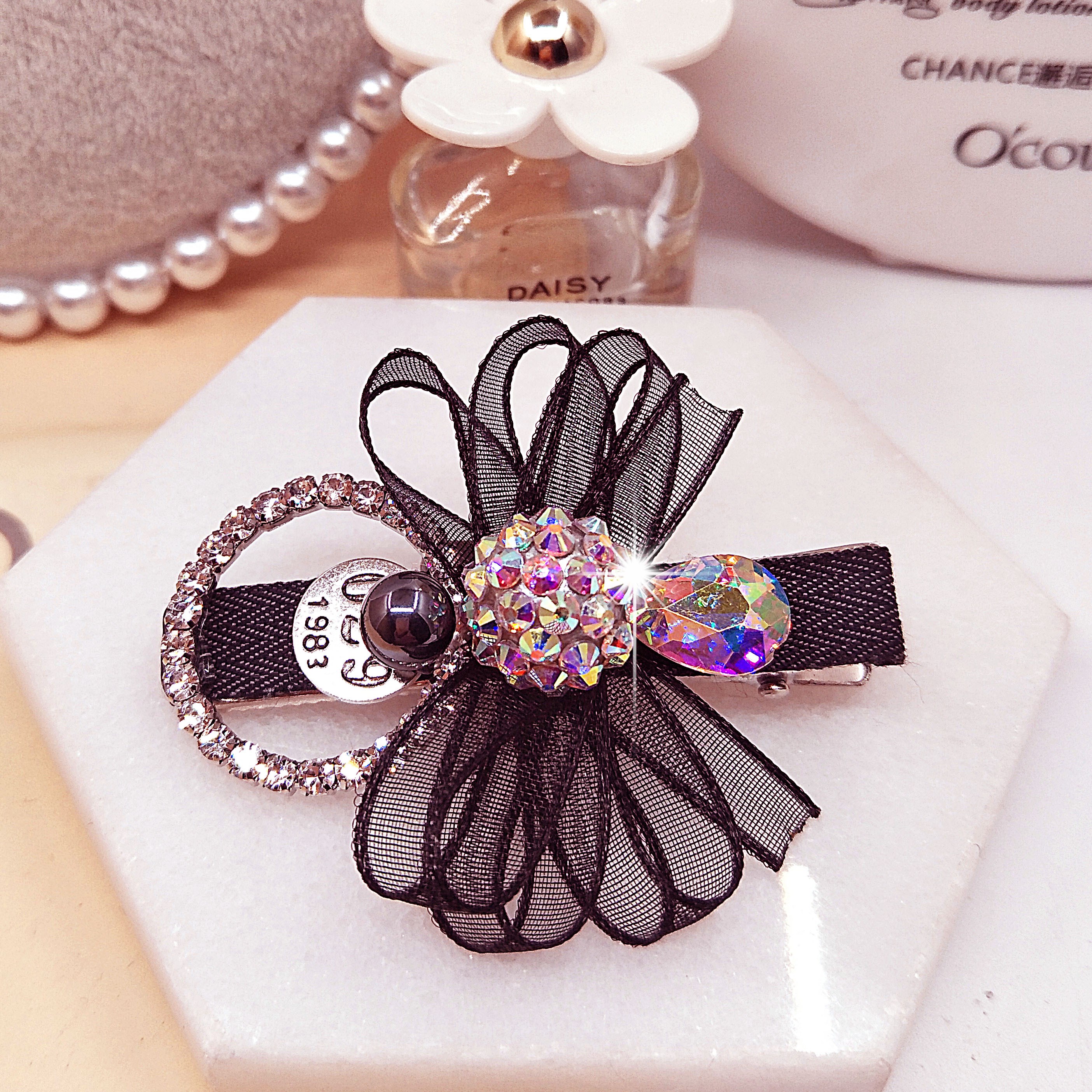 images 14:Butterfly Bolt hairpinch Pearl Haircard Han Downtress Water Drill Tops Flower Spring Clip Flavored Pinch Duck Platter