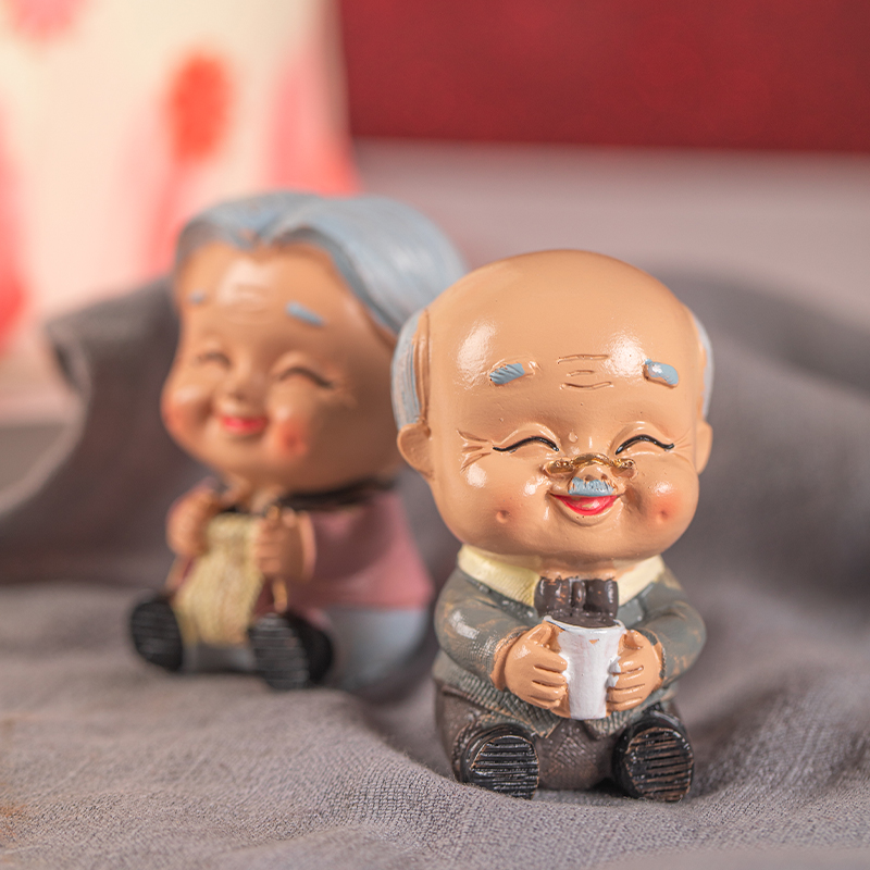 Baking cake decoration hem Old lady old lady weaselwear white head and old cake swinging piece wishing birthday cake decoration