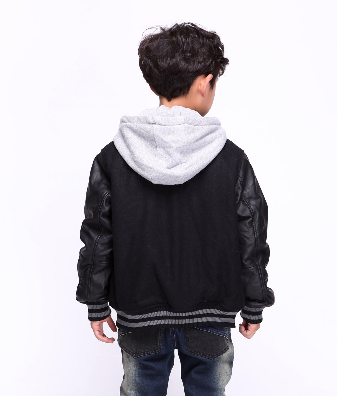 Mùa xuân và Mùa Thu Trẻ Em Bóng Chày Mặc Ngoài Trời Thể Thao Trai Áo Khoác Bắc Âu Cotton Mỏng Áo Khoác Cotton Áo Len Gốc 699 Nhân Dân Tệ quần áo chạy bộ nữ