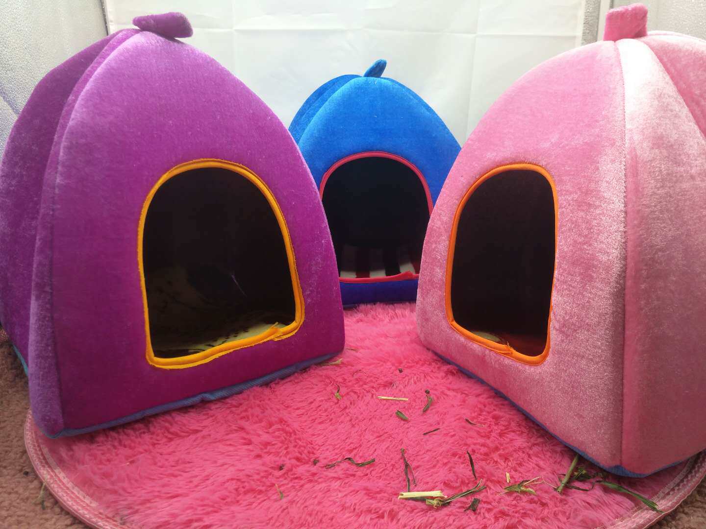 Pure hand - made pet nest strawberry nest rabbit nest warm cotton in winter