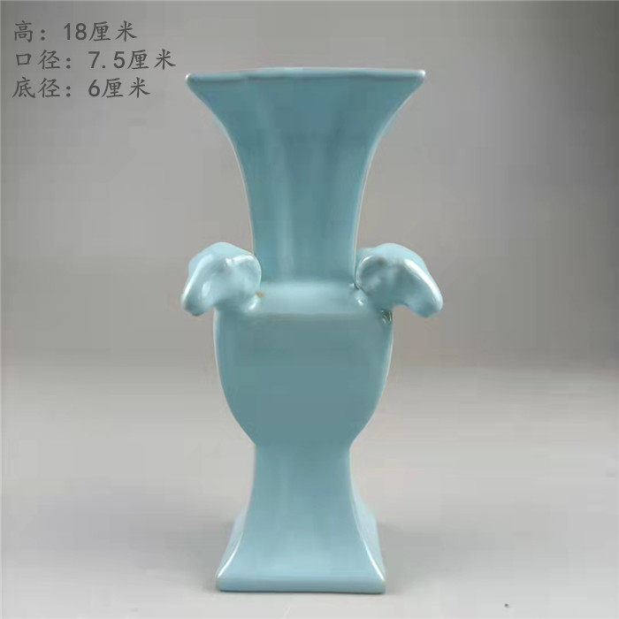 旧家蔵出 中国古玩宋汝窯青釉帯支釘三羊尊瓶磁器 宋汝窑青釉三羊开泰尊
