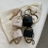 Цепь, сумка через плечо, универсальная небольшая сумка, сумка на одно плечо, 2023, популярно в интернете, на цепочке