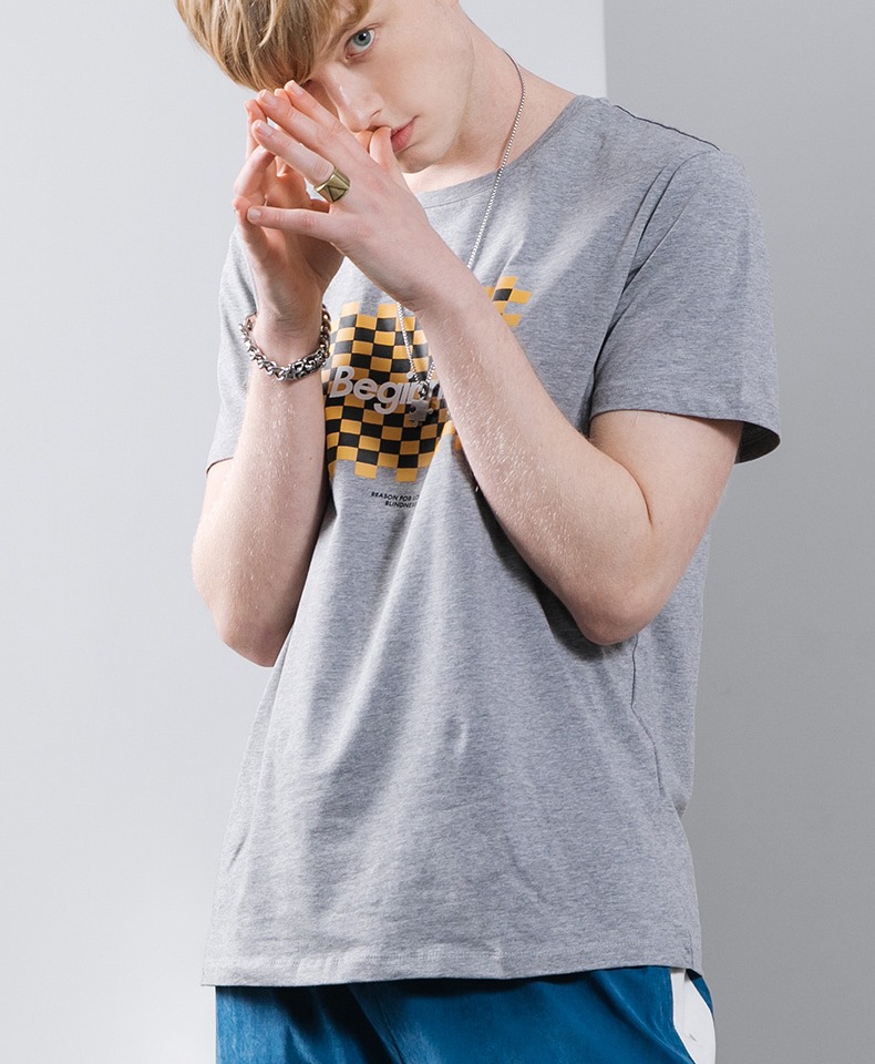 KM Men 2019 Mùa hè Mới Slim Hoa Xám Cá tính In Top Áo sơ mi ngắn tay cho học sinh - Polo áo sơ mi polo
