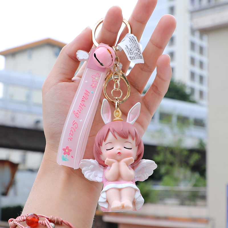 Car keychain female ins net red cute exquisite 2021 high-end key chain small pendant bag bag cartoon pendant