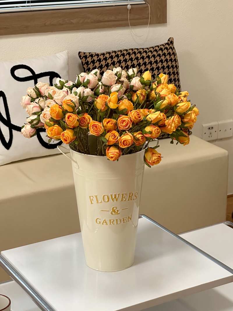 Milk-based Awakening Flowers Barrel Iron Art Style Fields Garden Wind Inserts Vases Living Room Fresh Flower Shop Floor Light Lavish Fancy Flowers Barrel-Taobao