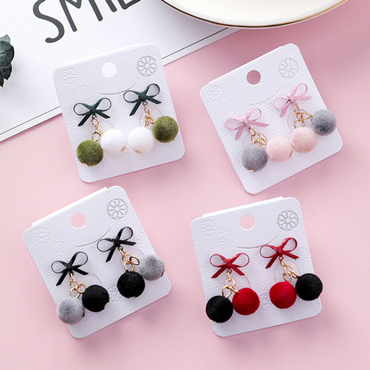 Bow small hair ball earrings Female hair ball earrings Plush autumn and winter earrings Suitable for winter earrings
