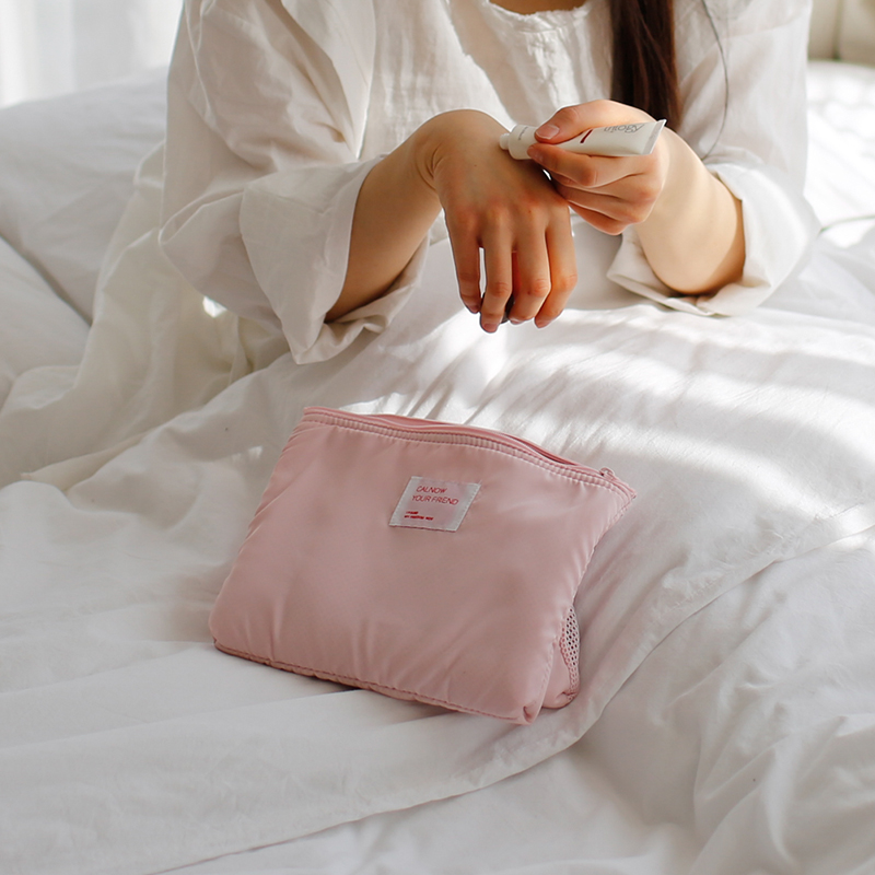 Net Red Makeup Bag Woman Portable Skin Care Products Ins Wind Super Fire Toiletries Collection Na Bag Large Capacity Travel Wash Bag-Taobao