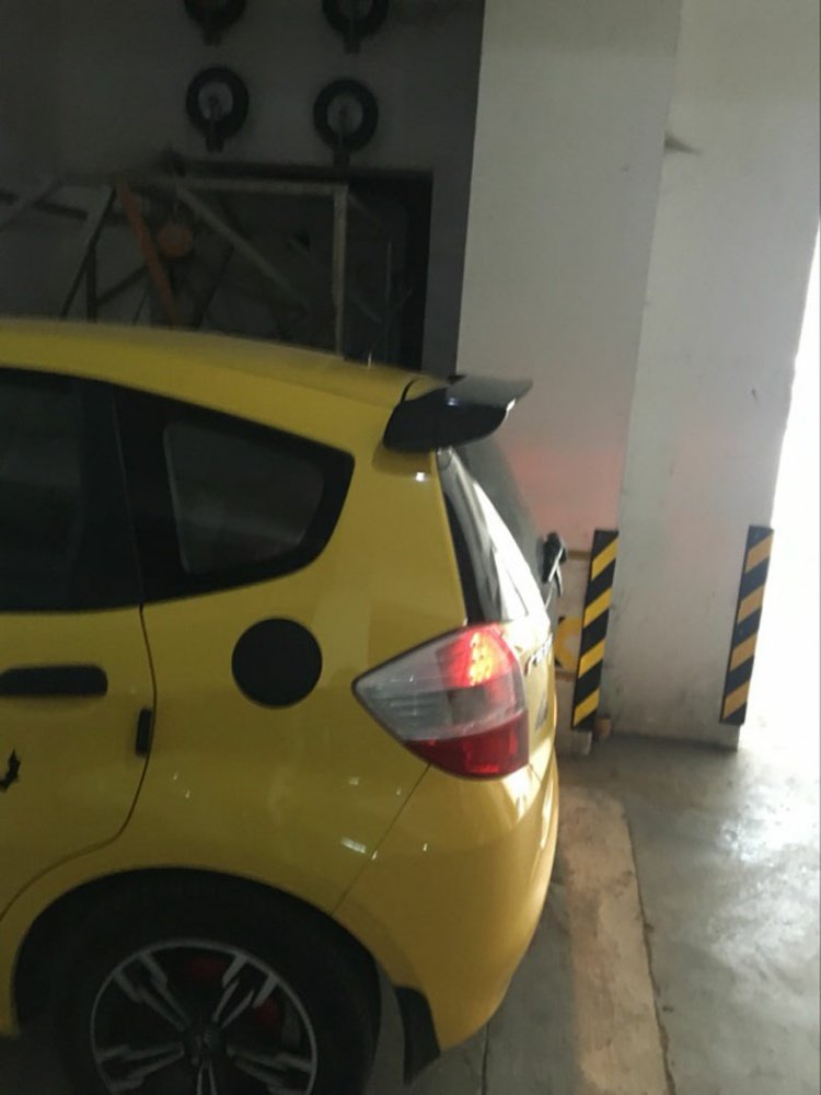 Honda 08-13 Fit hatchback Tail Hai thế hệ cũ Fit sửa đổi cánh gió chuyên dụng không giới hạn cánh gió cánh lướt gió mazda 3 2020