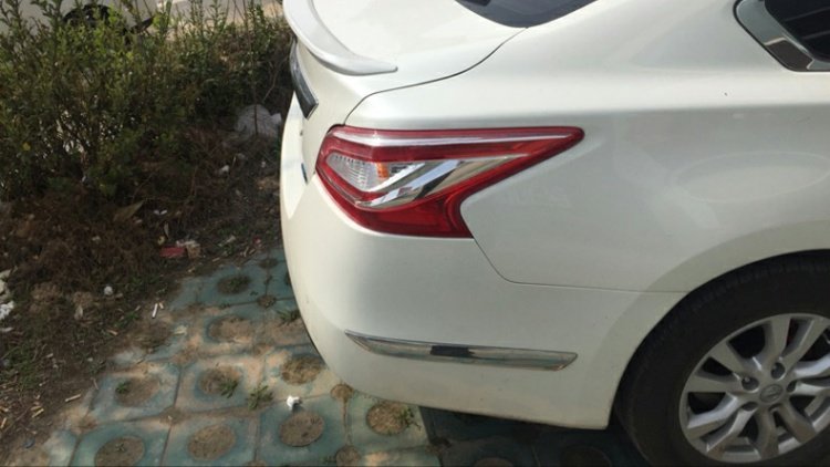 Đuôi xe Nissan Tianyi 13-15 Tianzhu mới với đuôi nhẹ sửa đổi đuôi ABS đặc biệt với sửa đổi sơn cánh lướt gió ô tô