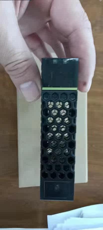 New 3 5 inch RH2288 RH1288 5885 H V2 V3 V5 server hard drive bay