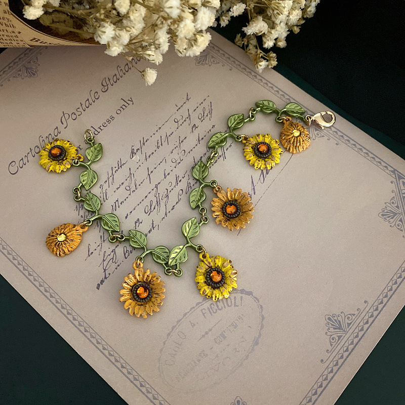 Vintage Artistic French Style Botanical Van Gogh Sunflower Series Sunflower Exquisite Bracelet Wholesale Jewelry Bracelet Vintage Artistic French Style Botanical Van Gogh Sunflower Series Sunflower Exquisite Bracelet Wholesale Jewelry Bracelet