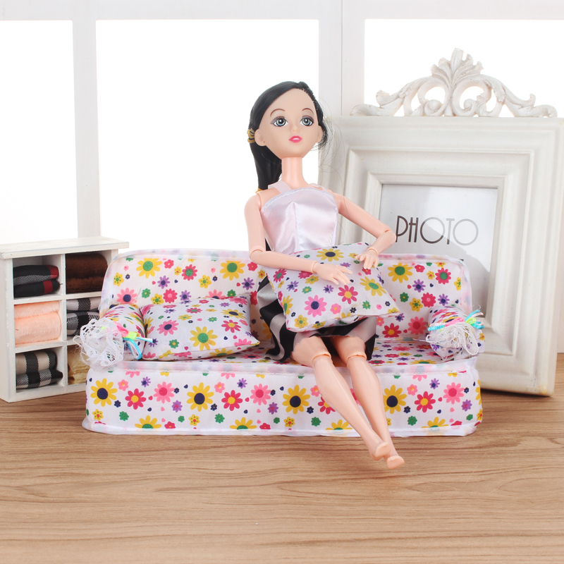 Búp bê Vải Sofa Vải Sofa Dress Up Barbie Doll House Set Set Phụ kiện Play House Children Đồ chơi búp bê chibi trắng