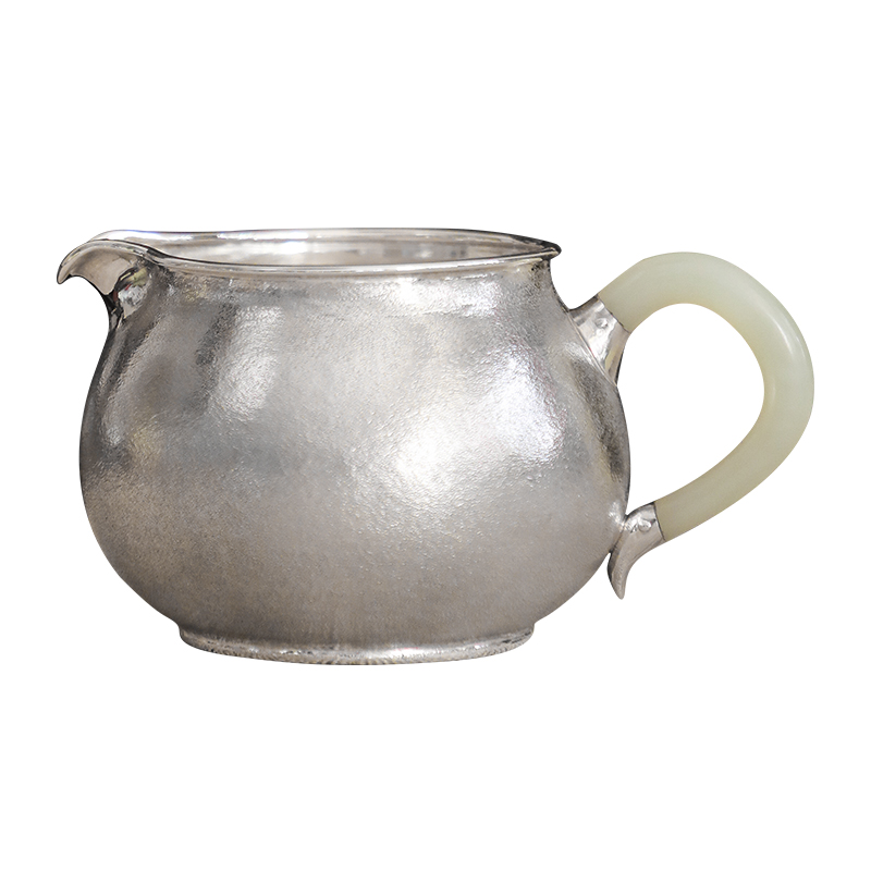 中国清朝時代　純足銀製彫金盃　40g/直径約8㎝ 東Y7-0630⭐︎2F 中国清朝時代 純足銀製彫金盃 40g/直径約8㎝ 東Y7-0630