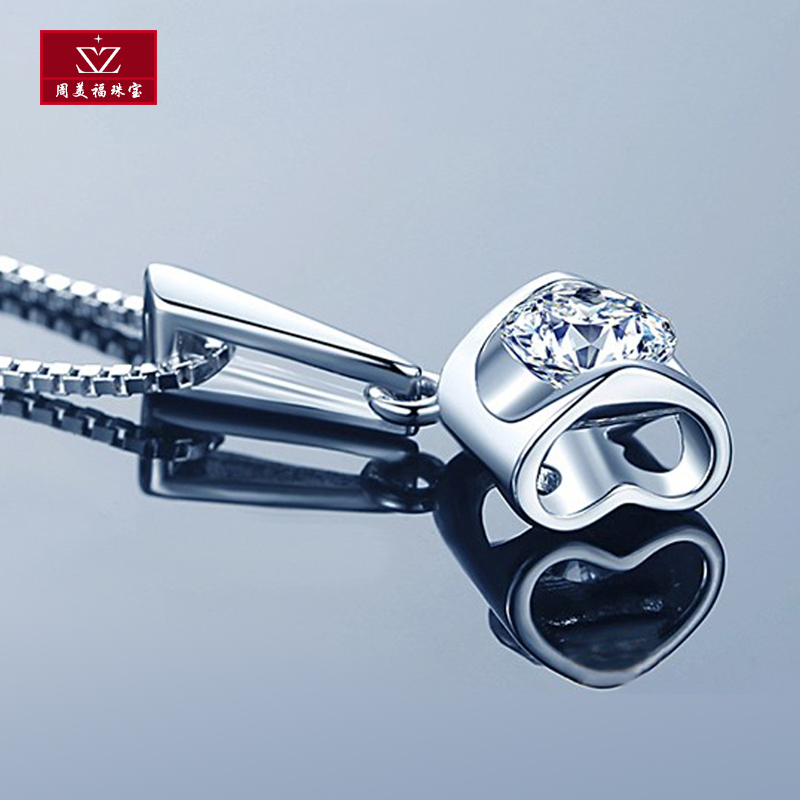 Sterling silver pendant female platinum plated PT950 imported Mossang diamond necklace Angel kiss love clavicle chain
