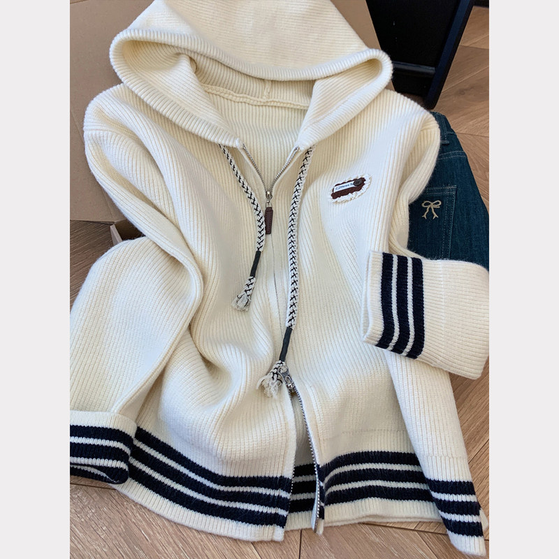 Apricot-Colored Hooded Double-Zip Thick Knit Cardigan Sweater for Women with Contrasting Soft and Stylish Design, Fall 2026