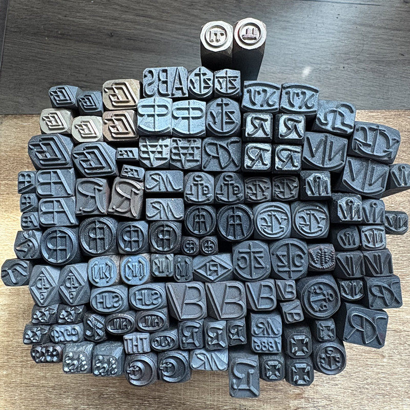 船级社钢印大解析：CCS、ABS、LR、BV、DNV、ZC，哪个才是你的海上守护神？-其他办公-淘宝百科网