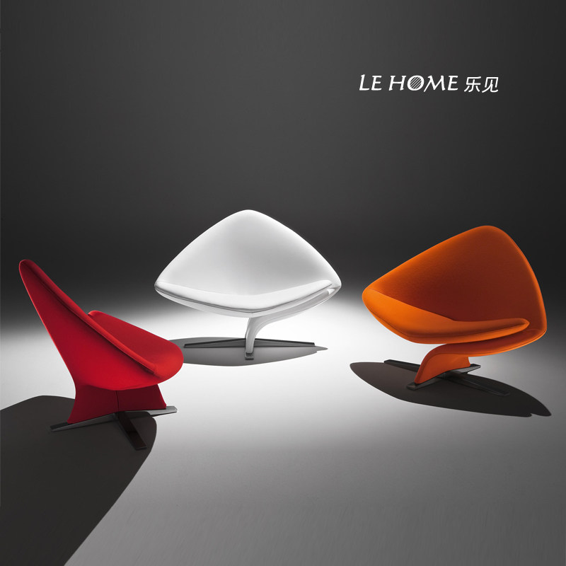 Nordic modern light luxury fiberglass special-shaped light luxury design leisure chair Italian single net red soft bag question mark bar chair