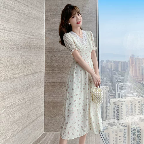 Платье, приталенный корсет, длинная юбка, подходит для подростков, коллекция 2023, в цветочек, яркий броский стиль, изысканный стиль