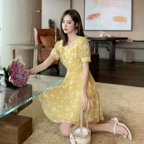 Платье, ретро юбка, приталенный желтый шифоновый корсет, в цветочек, коллекция 2021, французский стиль, подходит для подростков