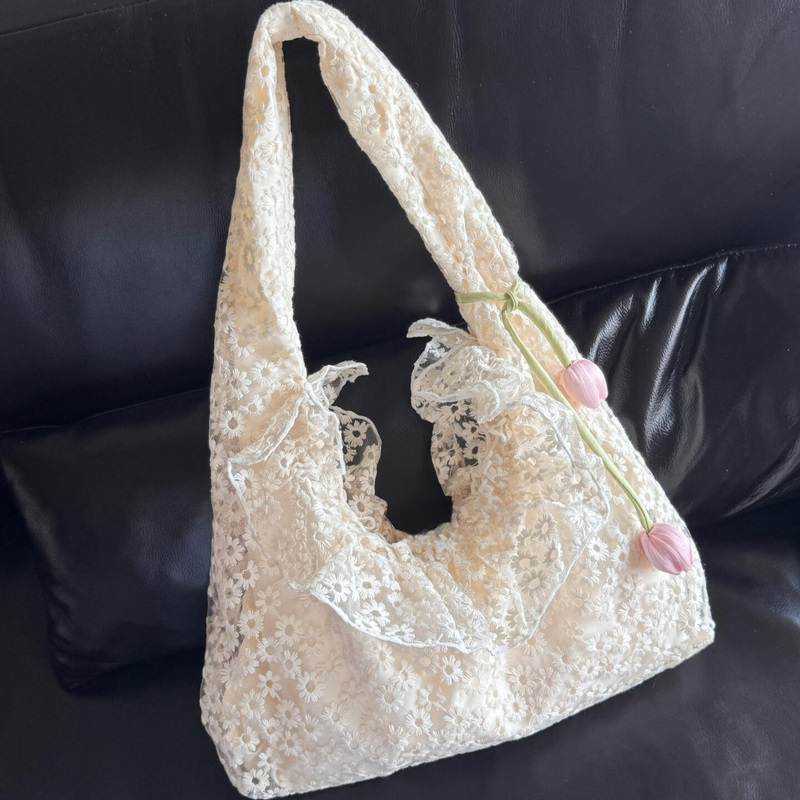 Apricot-Colored Gentle Daisy Lace Canvas Bag, Summer Fairy-Like Shopping and Outing Bag, Fashionable Niche Tote Bag