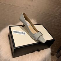 Goulvdinel little fragrant wind ~ ~ 2021 new square head fine heel lacquered leather small high heel button single shoe woman