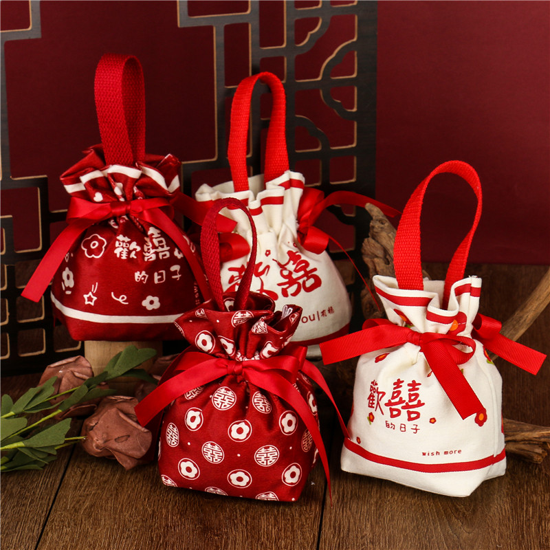 New Delight Delight Sugar Bag Hand Canvas Bag Small Red Book The Same Wedding Happy Sugar Bag Back Gift Bag Red can be loaded with smoke-Taobao