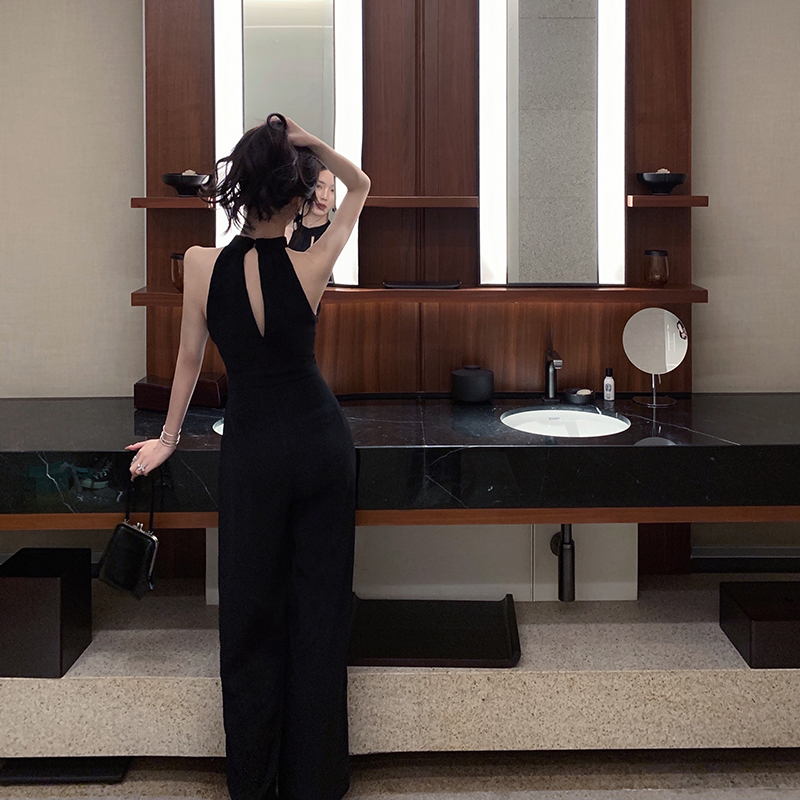 Connected pants female summer 2022 new black sexy disclosure shoulder temperament to collect thin legs pants