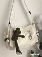 Белая лягушка брат