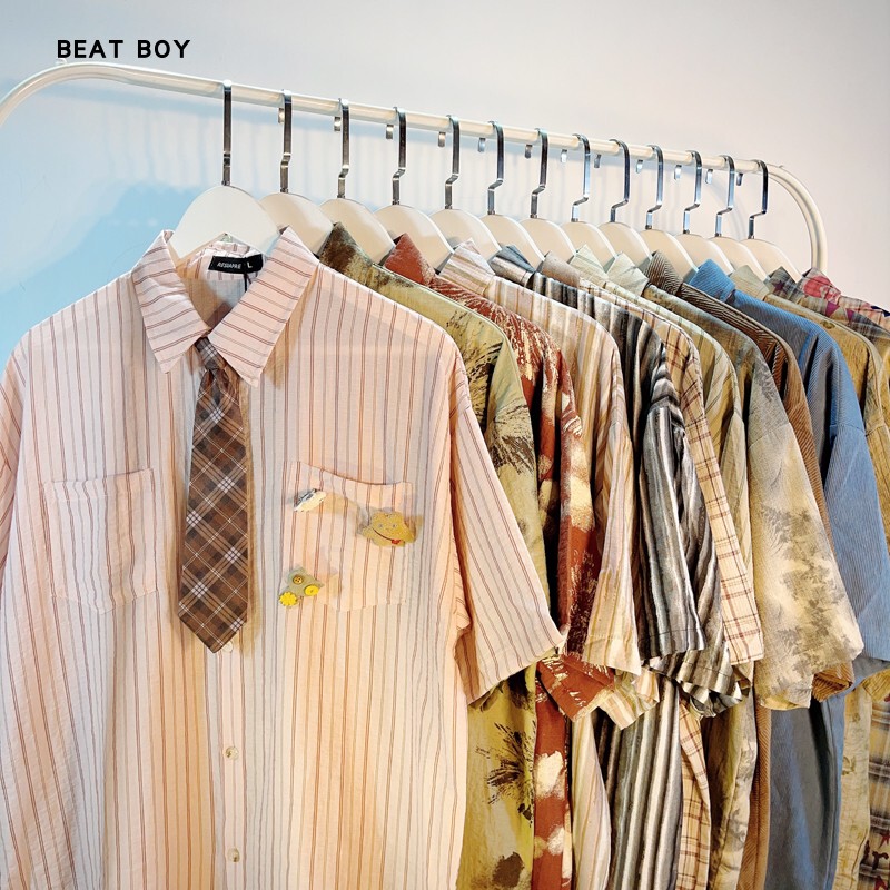 Trendy Retro College Style Striped Short-Sleeved Shirt for Men and Women, Loose, Youthful, Lazy, Niche Couple Tie Shirt