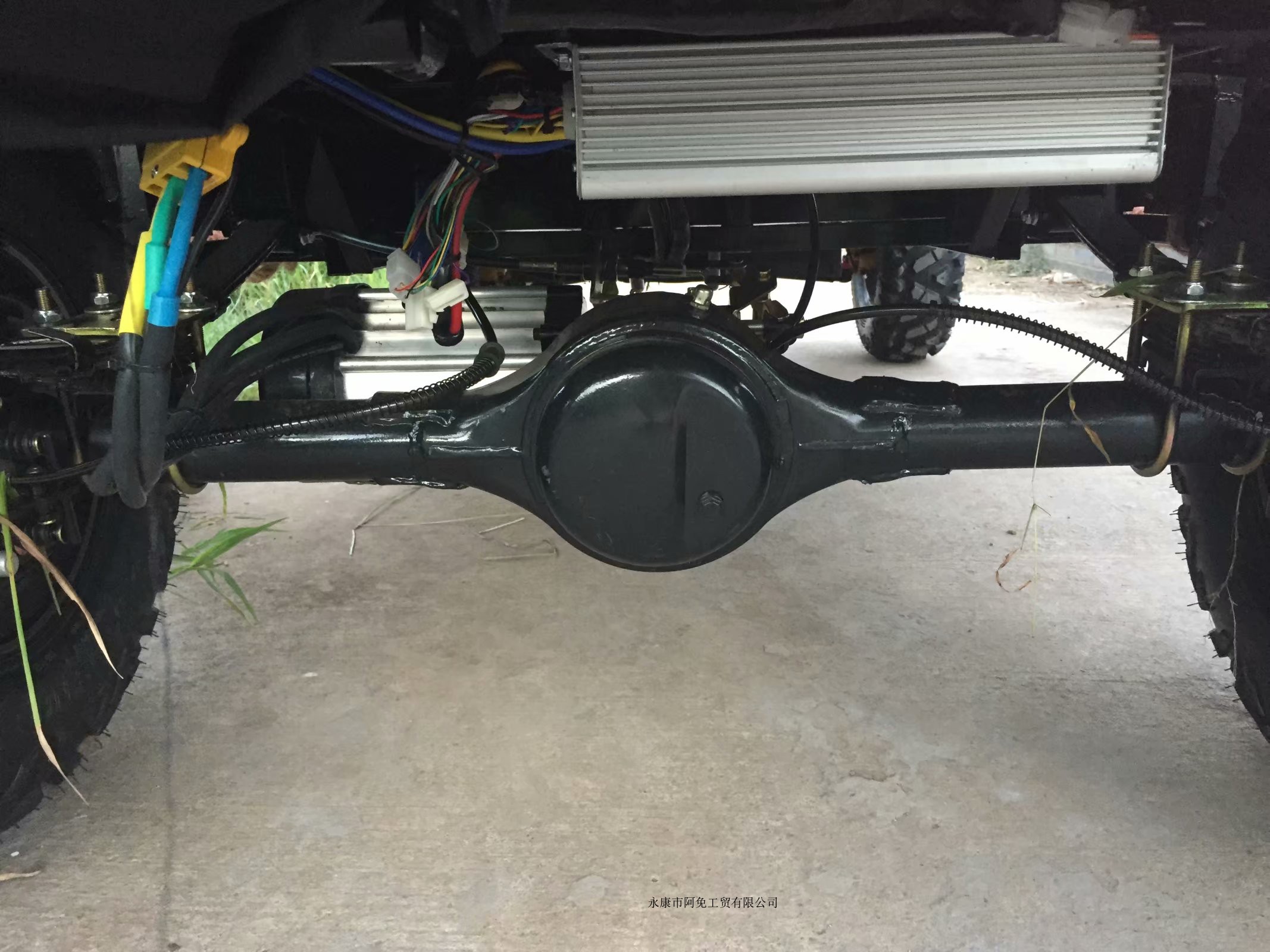 Bao vây hoàn toàn xe mô tô bốn bánh ATV bốn chỗ di động dành cho người lớn - Xe đạp quad moto mini giá rẻ