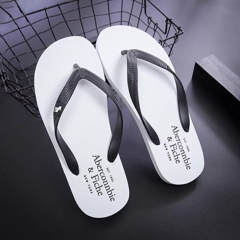Classic Foreign Trade Men's Casual Flip-Flops Beach Thong Sandals Lightweight Non-Slip Men's Sandals 