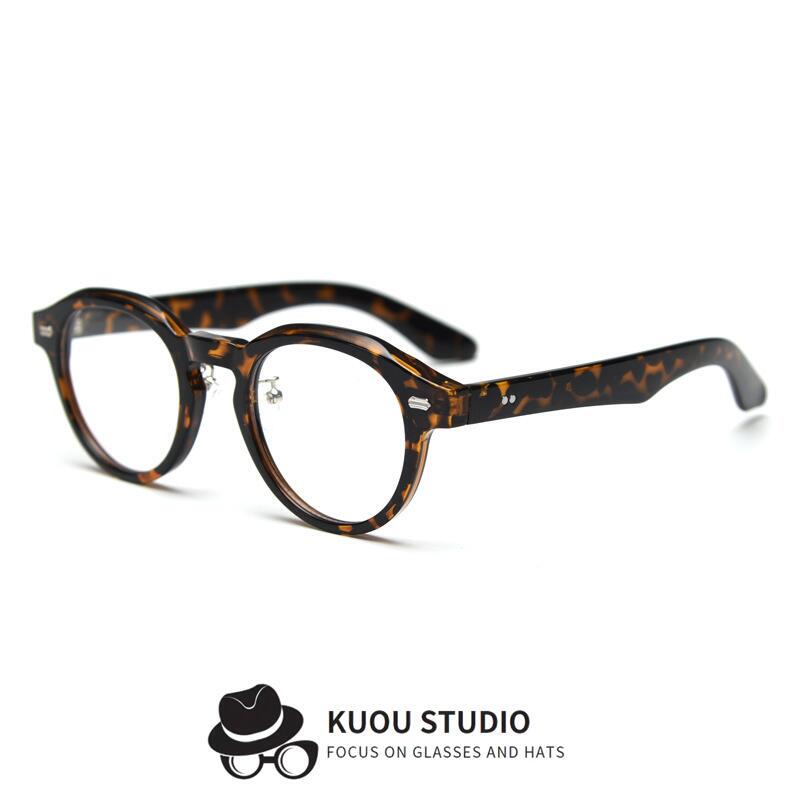 New Japanese and Korean Retro Myopia Glasses Frames for Men and Women Literary Tr90 Flat Frames Tortoiseshell Can Be Matched with Degrees