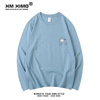 Медвежья морда в дымке синего цвета