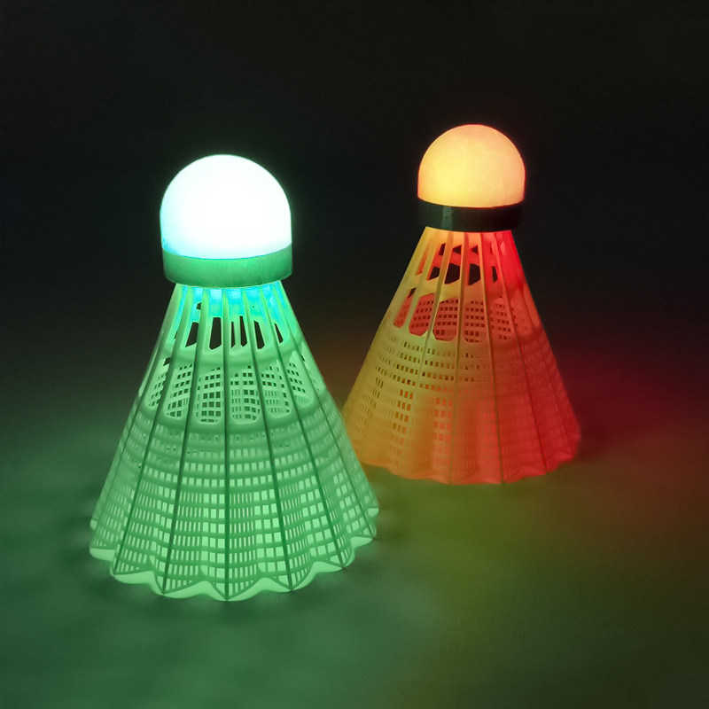 Luminous luminous badminton night with nylon resistant to beat without rotten ball head with light with lamp plastic ball