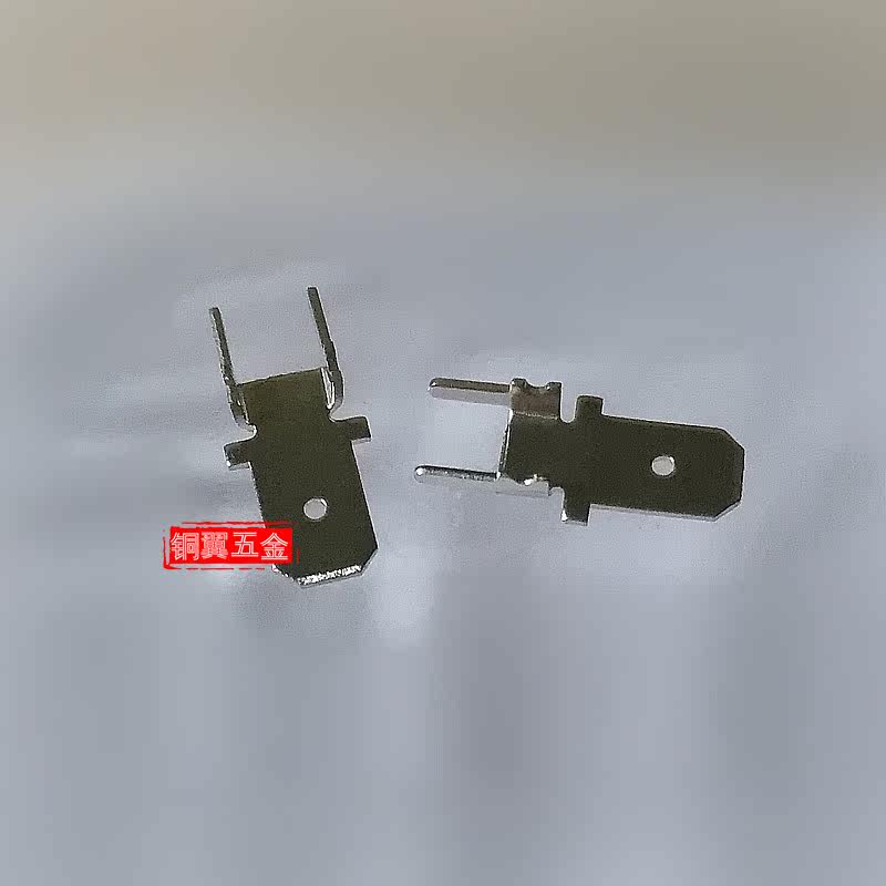 这公插头居然能防倒?!3C老哥连夜给我扒出黑科技_连接器_淘宝数码网