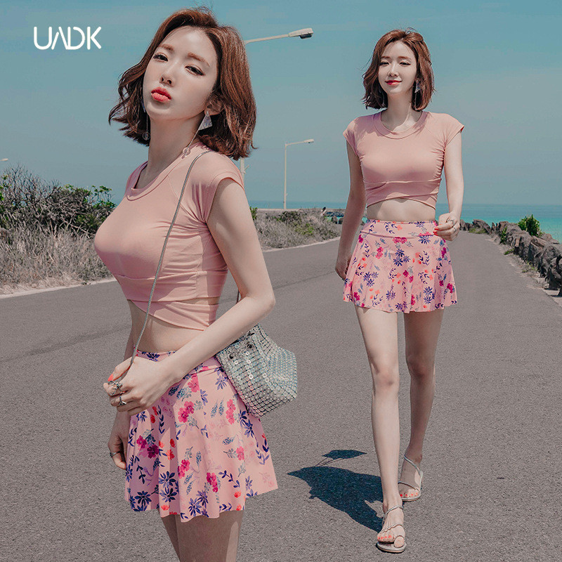 Swimsuit women's 2021 new fashion two-piece cover belly thin split skirt Korean ins swimsuit women's summer