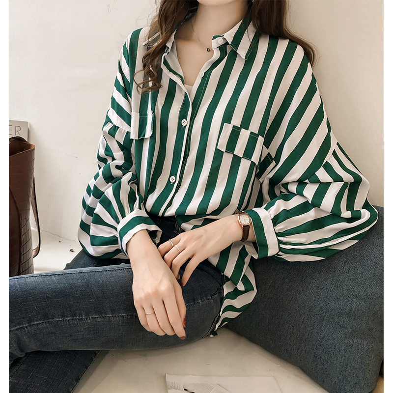 Very fairy blouse wild Western school striped shirt women's spring 2021 new design sense chiffon shirt fairy fan