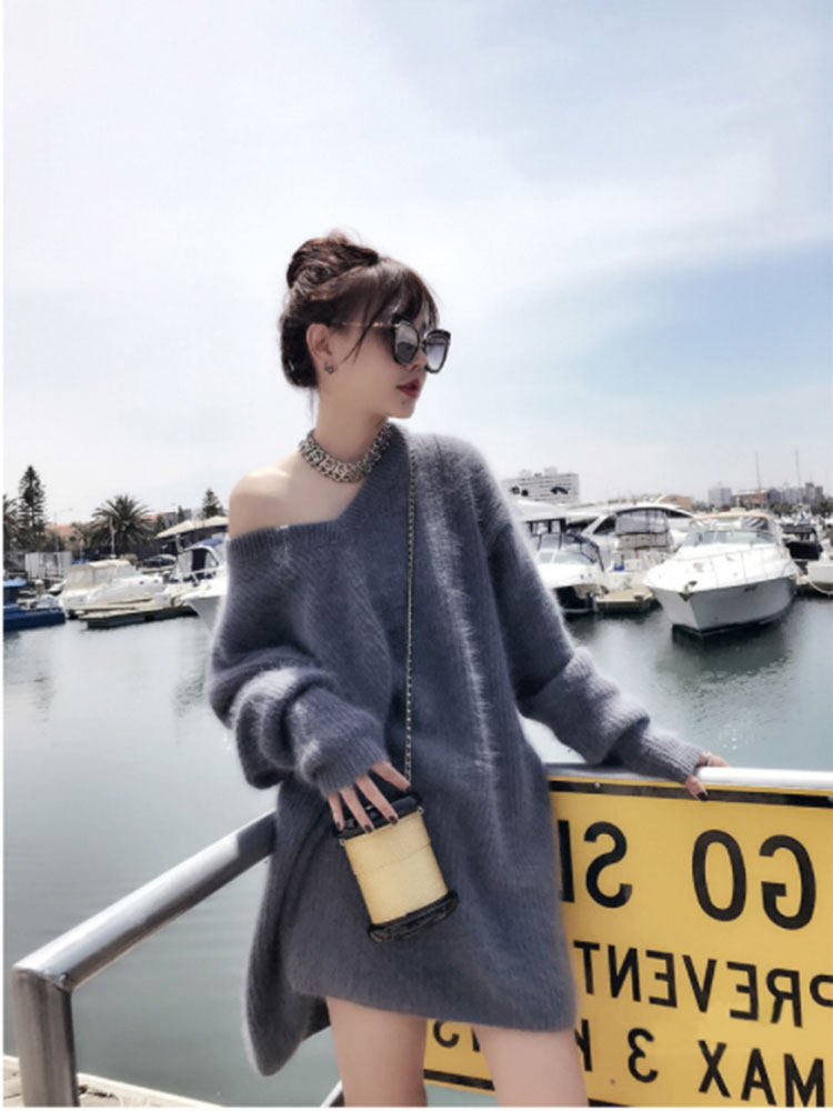 The long edition of the 2019 new autumn lazy knife sweater is loose to wear autumn and winter