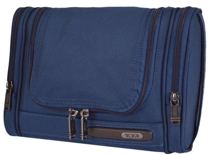 New Tumi 223191 Men's BLUE FXT Nylon Hanging Toiletry Travel Case Bag